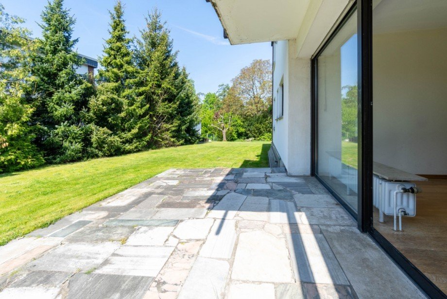 Terrasse (Wohnzimmer EG) Mehrfamilienhaus Langenfeld