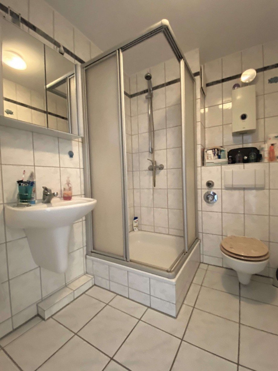 G�steWC Wohnung Langenfeld