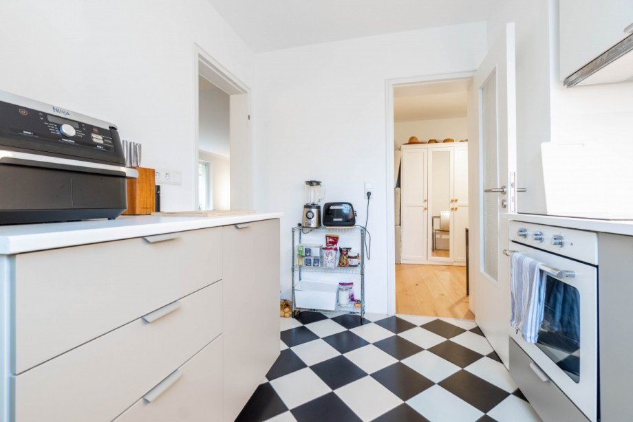K�che Etagenwohnung D�sseldorf