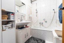 Bad Mehr als erwartet. - 90,5 m� Wohnfl�che, gro�er Balkon und vielseitig nutzbarer Kellerbereich