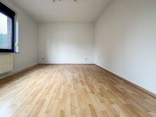 Schlafzimmer Gem�tliche 2-Zimmer-Wohnung in Kempen.