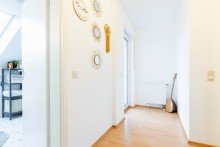 Flur (Zugang zu Schlafzimmer, Bad u. Balkon) Liebe auf den ersten Blick.