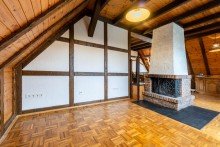 Wohnzimmer Eine gro�z�gige 3-Zimmer-Wohnung wartet auf Sie.