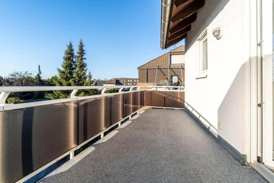 Balkon Dachgeschosswohnung Monheim am Rhein