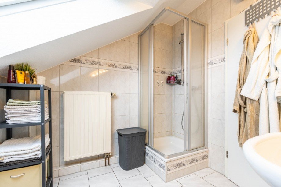 Badezimmer Wohnung Monheim am Rhein