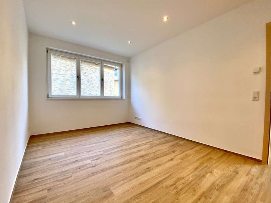 Schlafzimmer I Wohnung Monheim am Rhein