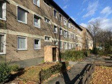 Hausansicht Sonnige Wohnung in Baumberg.
