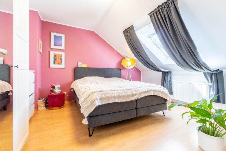 Schlafzimmer Monheim am Rhein Wohnung Liebe auf den ersten Blick.