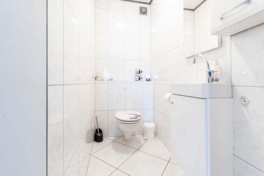 G�ste-WC Etagenwohnung Monheim am Rhein