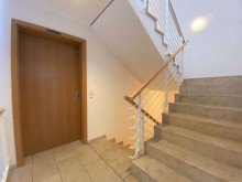 Treppenhaus Die k�nnte Ihnen passen.