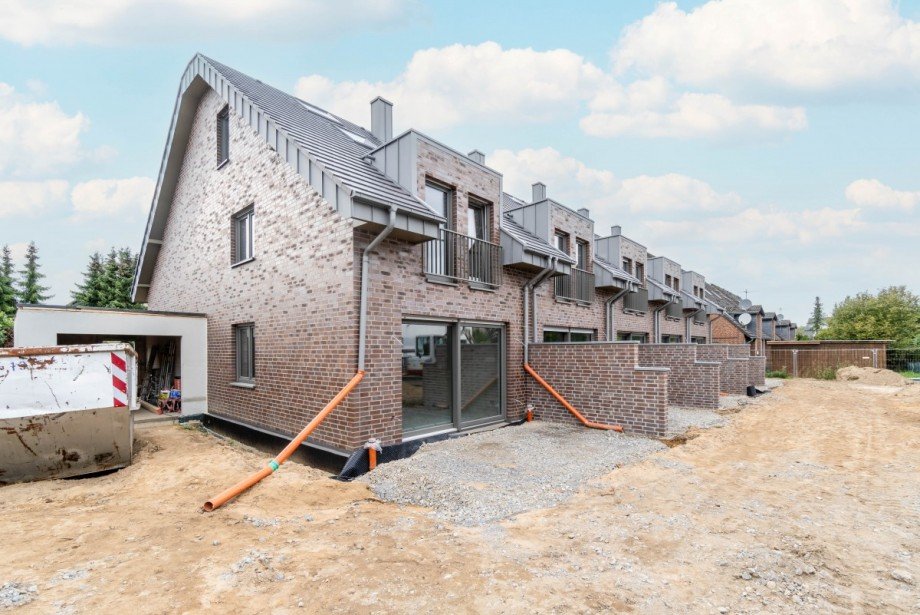 Stand 04.10.2023 Reihenmittelhaus Langenfeld (Rheinland)