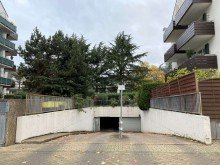 EinfahrtTiefgarage Kapitalanlage. Selbstnutzung. Passt.