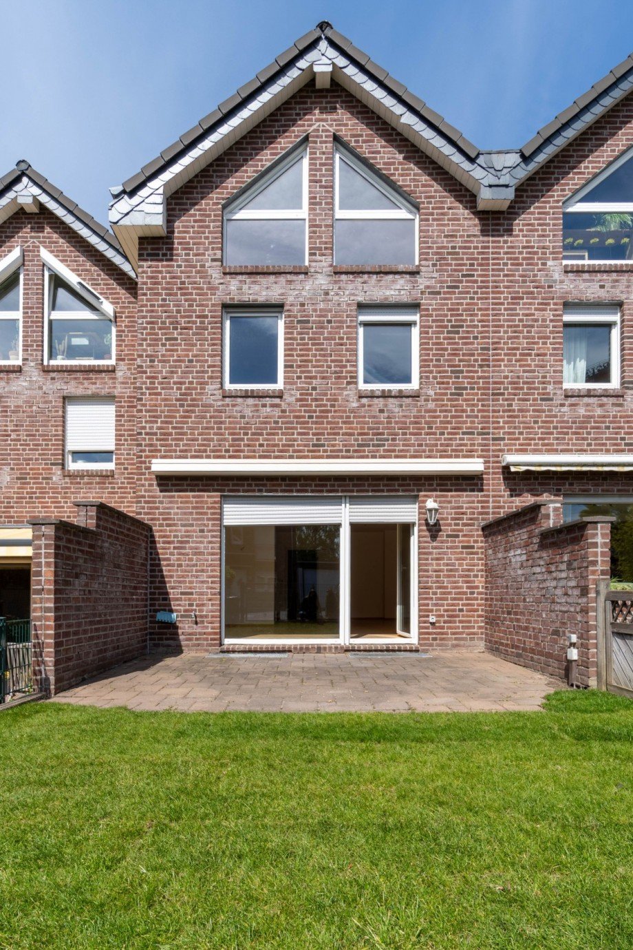 Haus R�ckansicht Reihenmittelhaus Monheim am Rhein