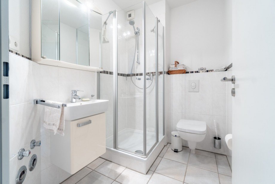 Bad (Vormieter) Erdgeschosswohnung Monheim am Rhein