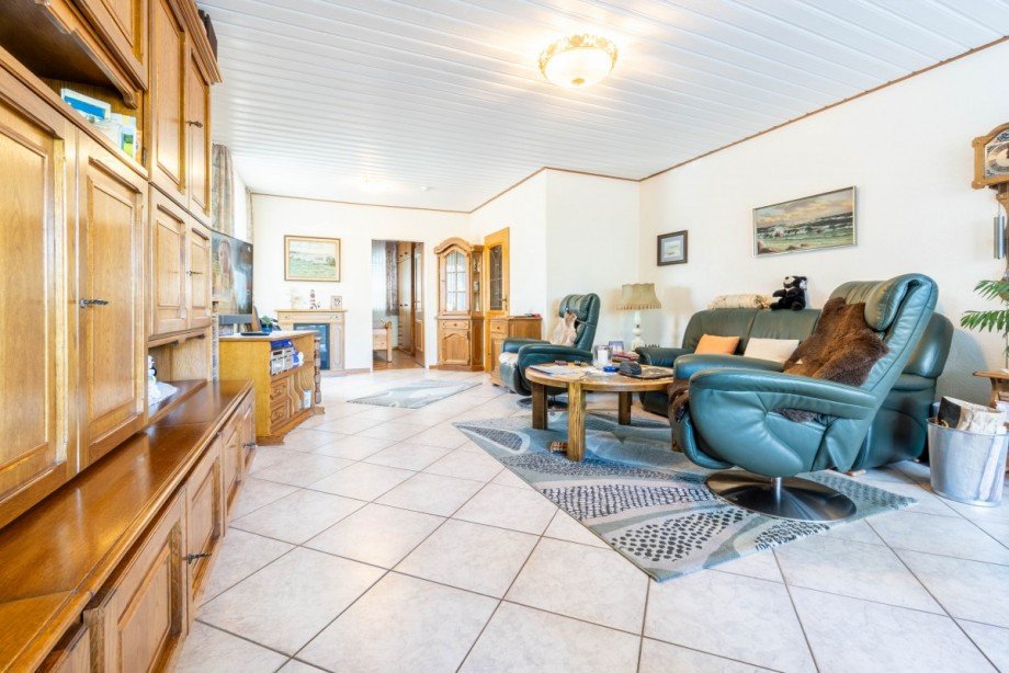 Wohnzimmer Etagenwohnung Monheim am Rhein