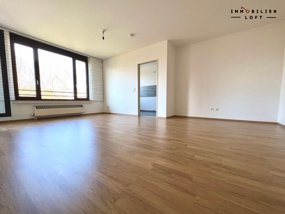 Wohnzimmer (2) Wohnung Monheim am Rhein