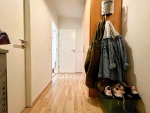 Flur Raum zum Atmen - 4-Zimmer-Wohnung in Monheim