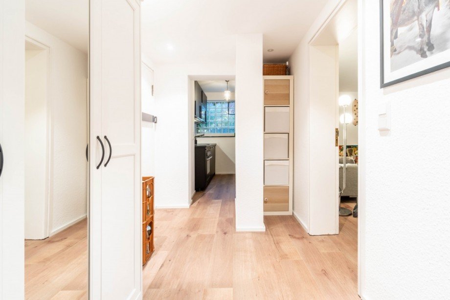 Flur Souterrainwohnung D�sseldorf