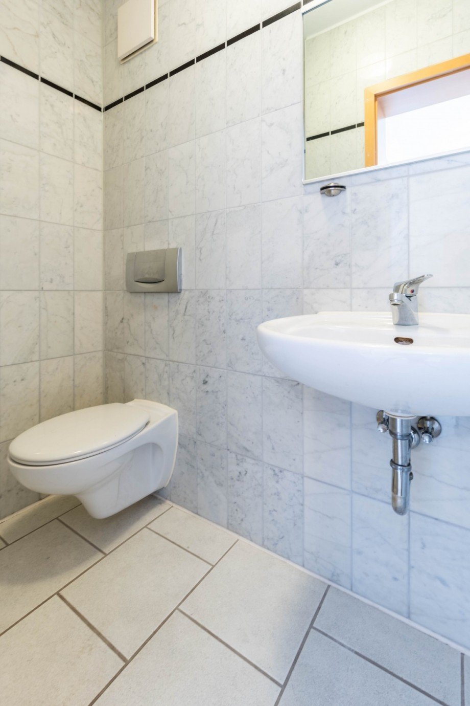 G�ste-WC Etagenwohnung Langenfeld