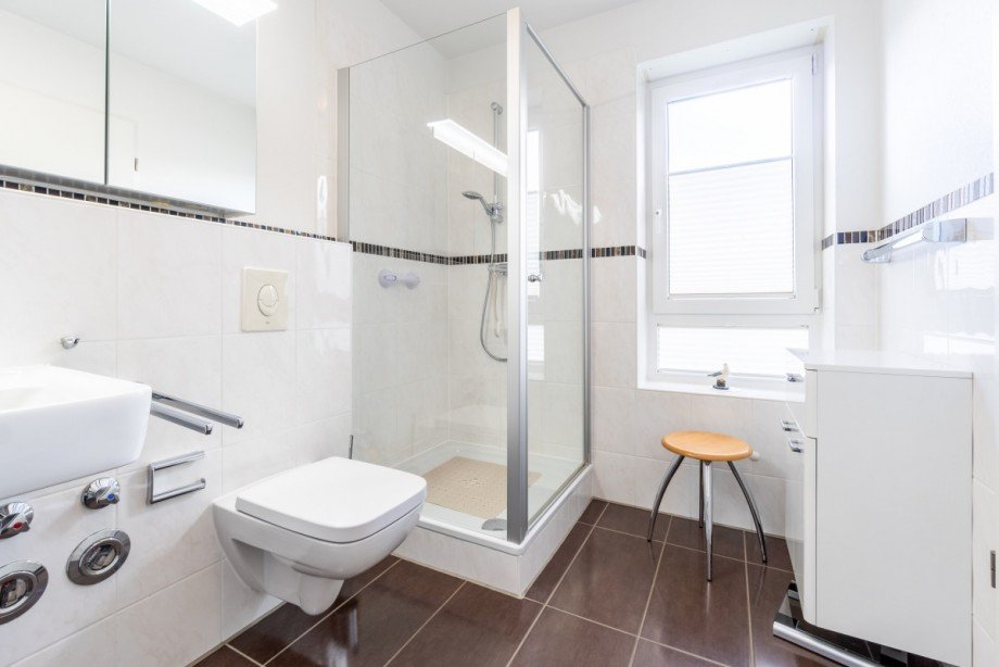 Bad am Schlafzimmer (Vormieter) Erdgeschosswohnung Monheim am Rhein