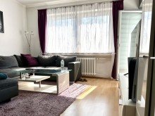 WohnzimmerII 2-Zimmer-Wohnung: Zentral und doch ruhig